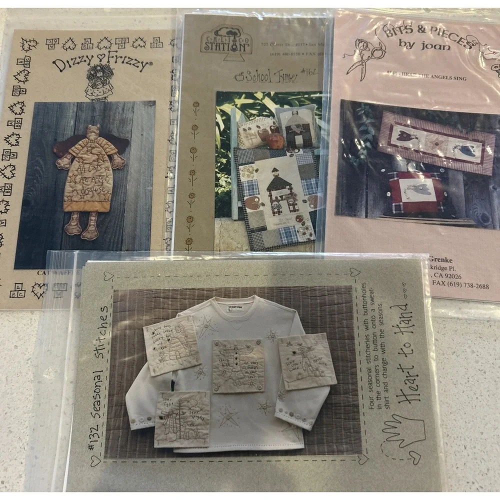 4 Primitive Art Patterns: Cat/School house/ Angels/seasonal‎ Stitchers